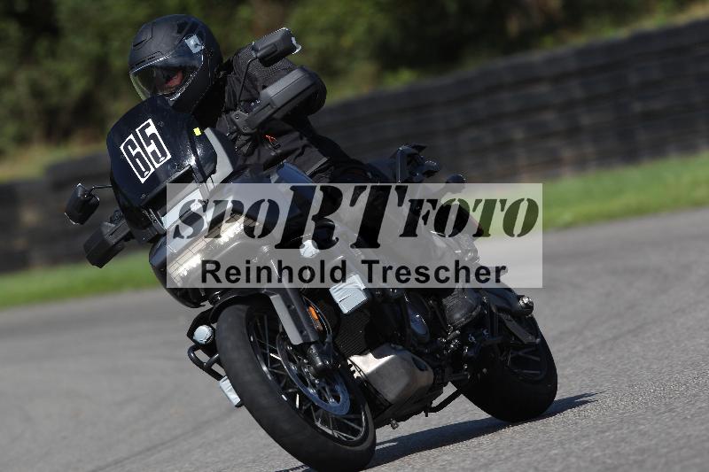 /Archiv-2022/59 31.08.2022 FM Mannhard ADR/Gruppe Mototrend/65